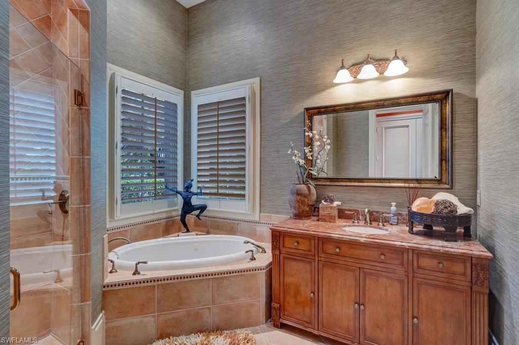 QUAIL WEST - Residential