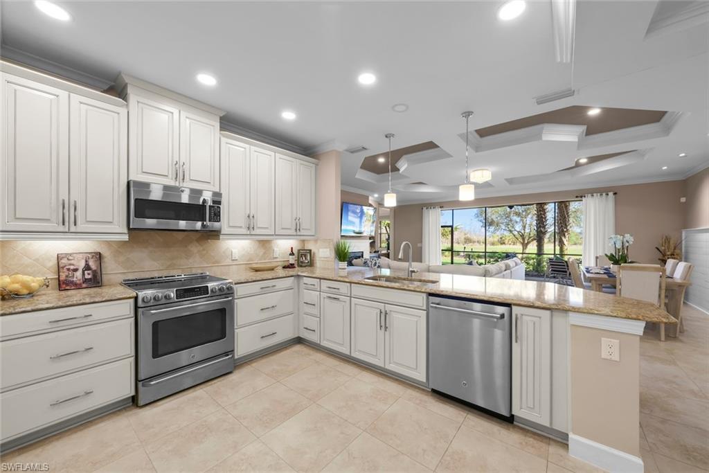 ESPLANADE - Residential