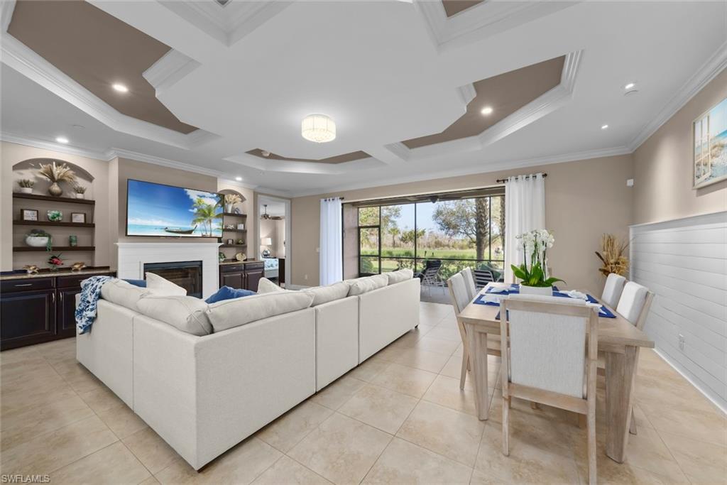 ESPLANADE - Residential