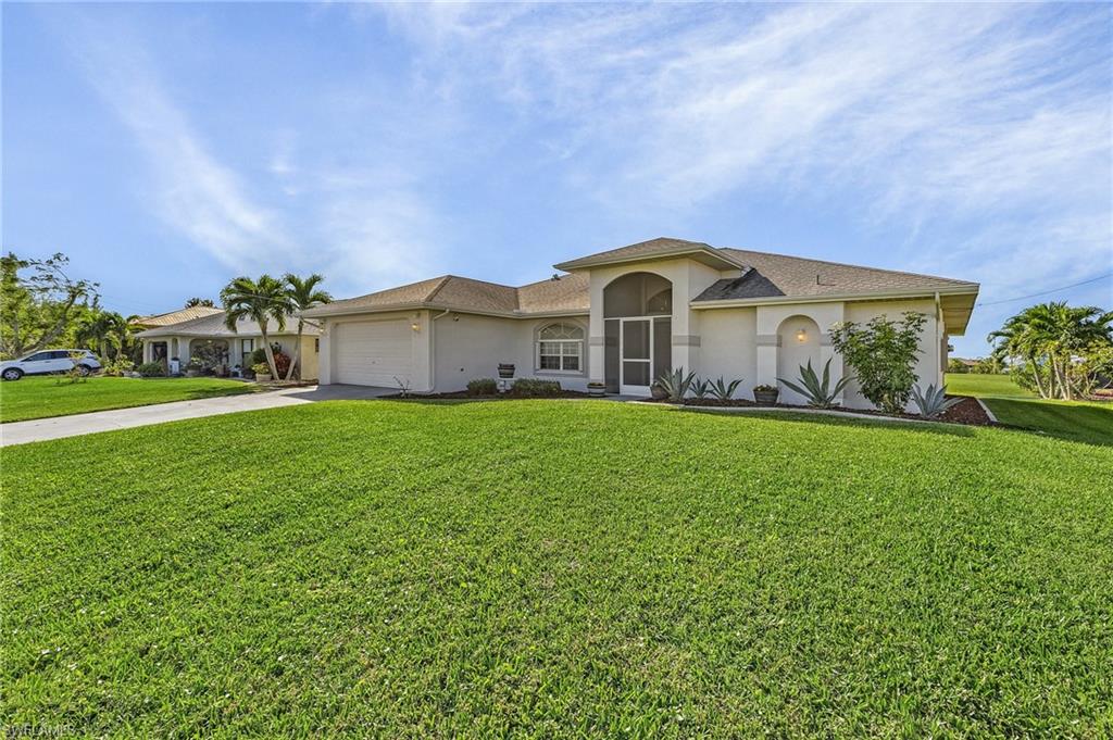 CAPE CORAL - Residential