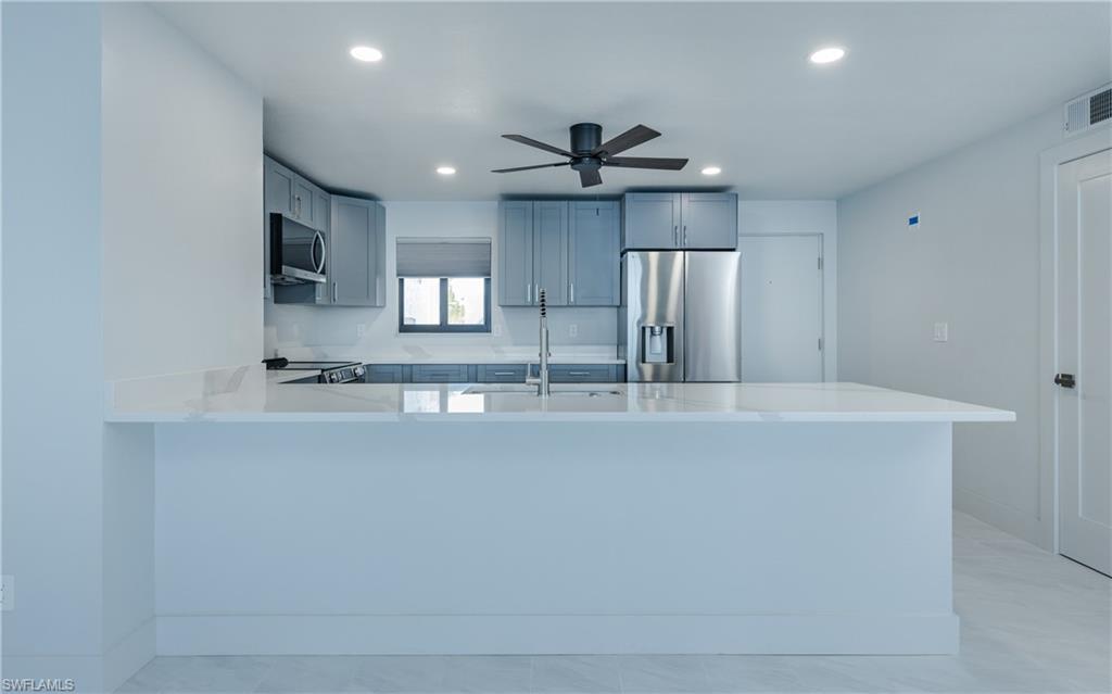 PUNTA RASSA - Residential