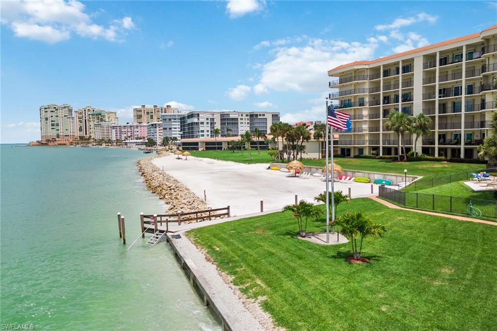 SHIPPS LANDING - Residential