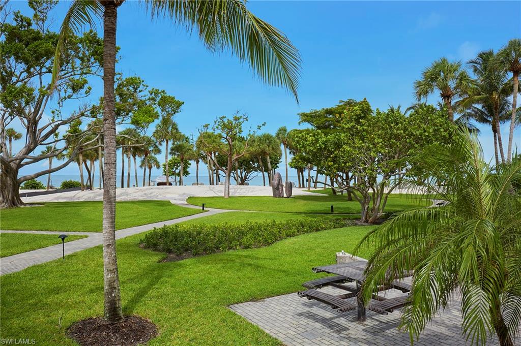 COLONADE - Residential