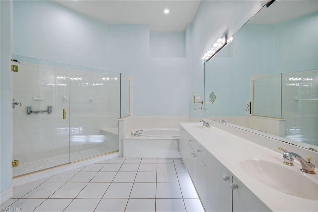 BAYCREST - Residential