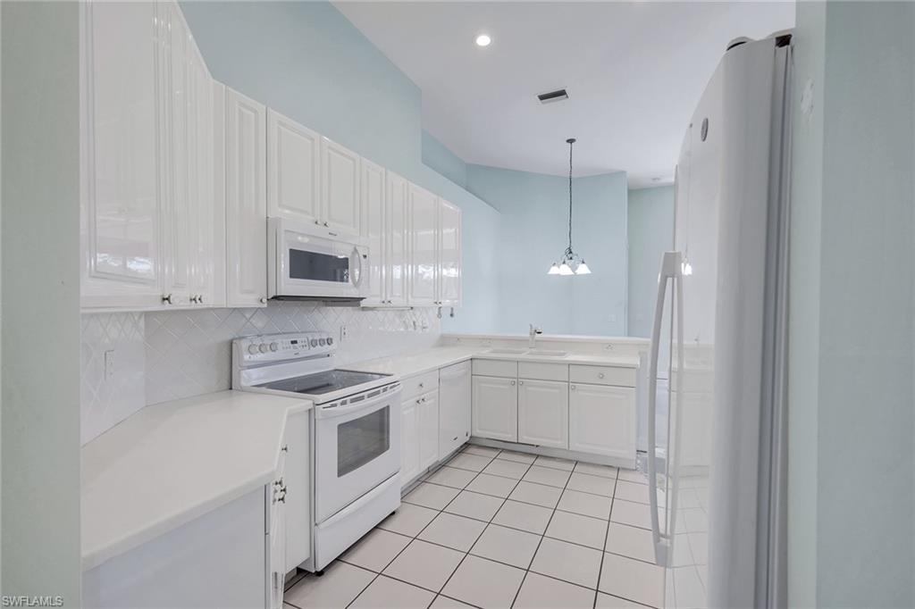 BAYCREST - Residential