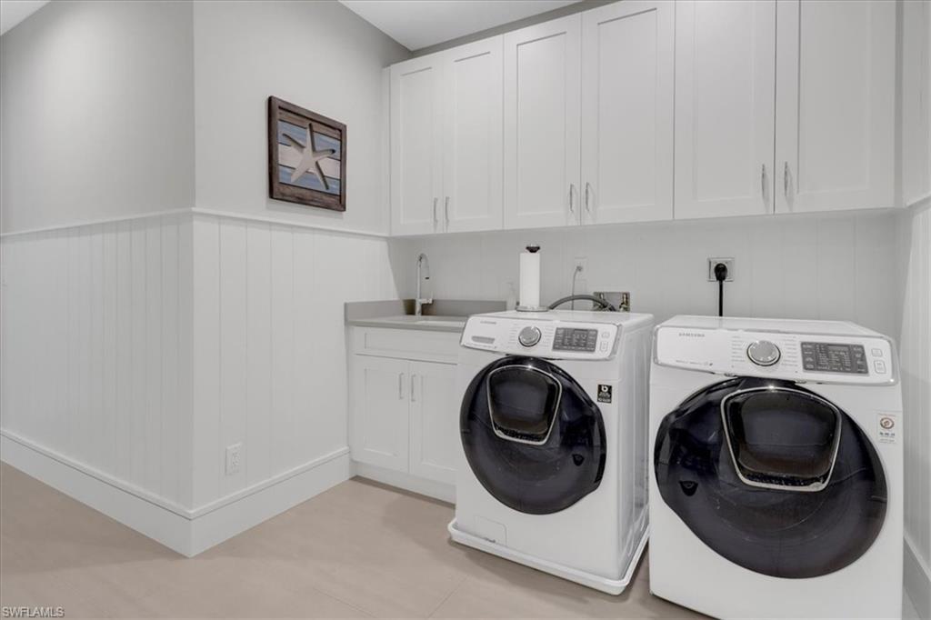 BARRINGTON AT PELICAN BAY - Residential