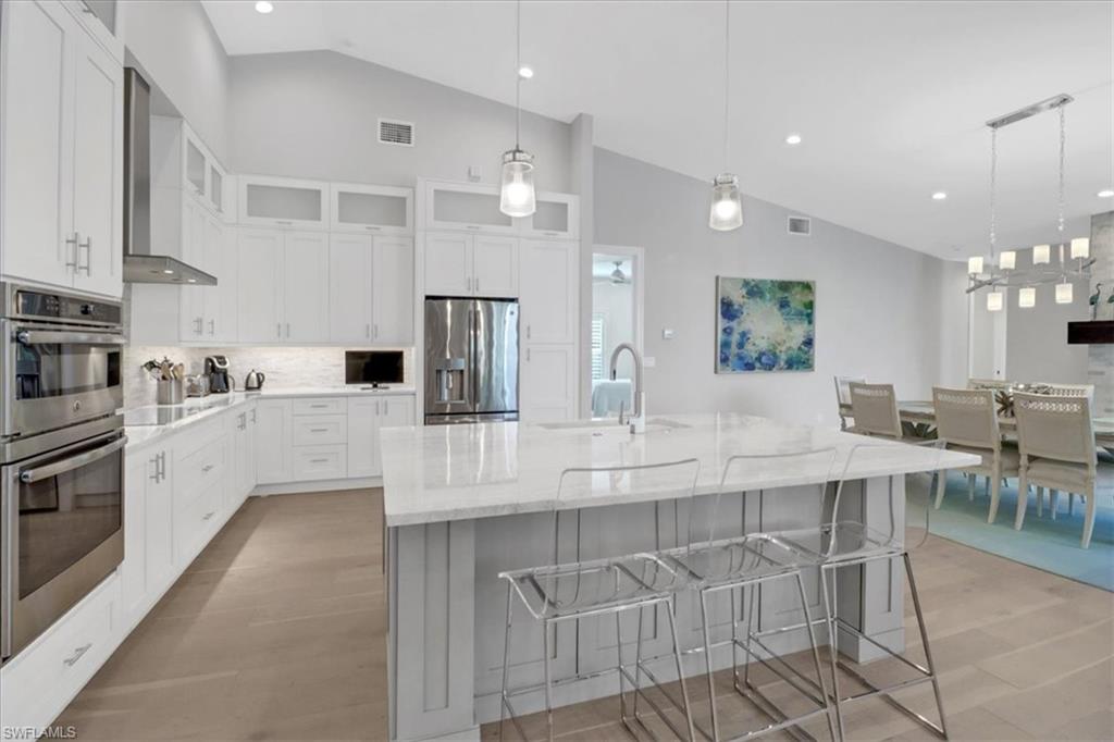 BARRINGTON AT PELICAN BAY - Residential