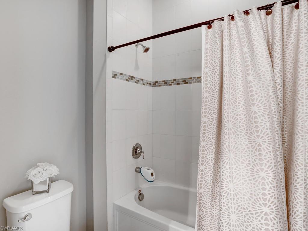 HAMPTON PARK - Residential