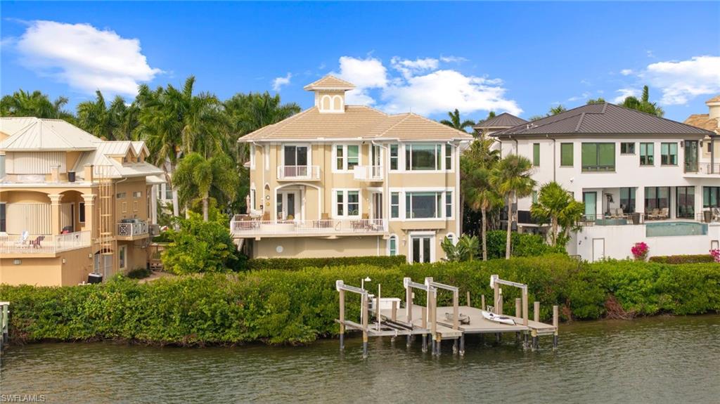 SOUTHPORT ON THE BAY - Residential