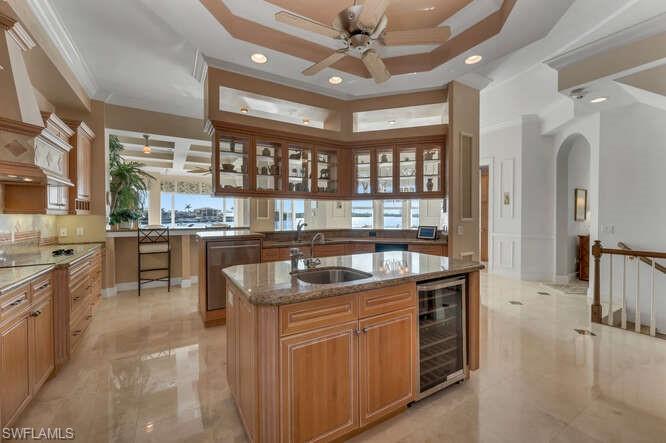 SOUTHPORT ON THE BAY - Residential