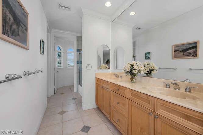 SOUTHPORT ON THE BAY - Residential