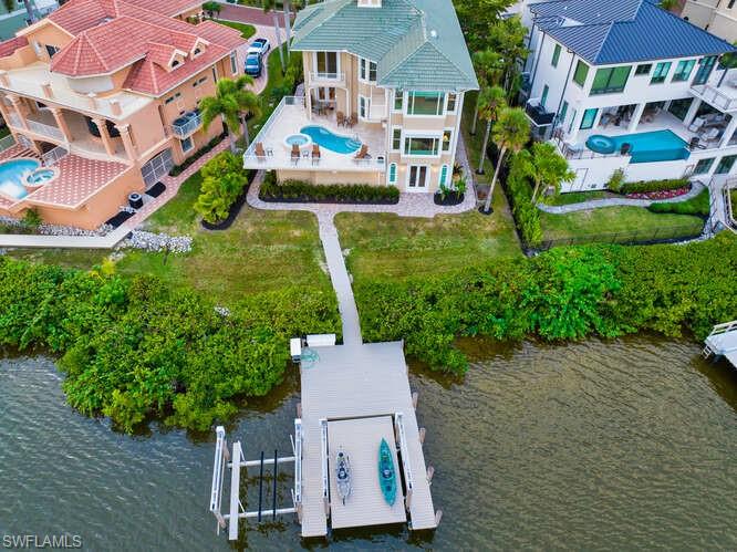 SOUTHPORT ON THE BAY - Residential