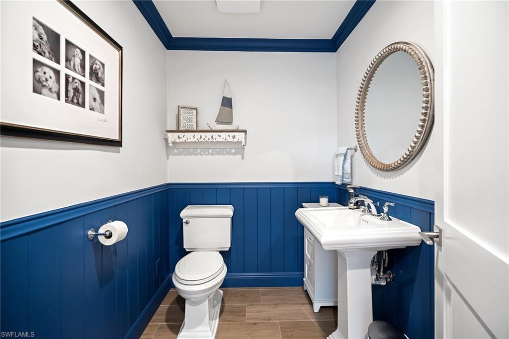 RIDGE LAKE - Residential