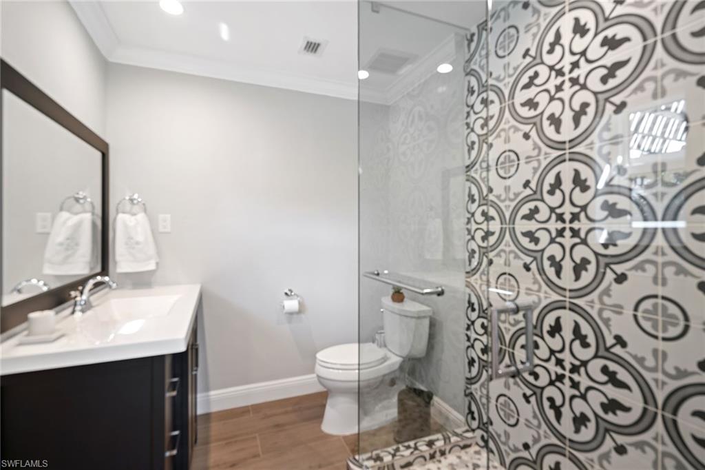 RIDGE LAKE - Residential