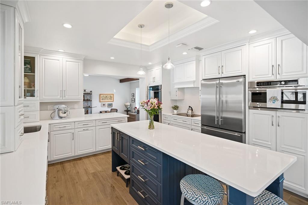 RIDGE LAKE - Residential