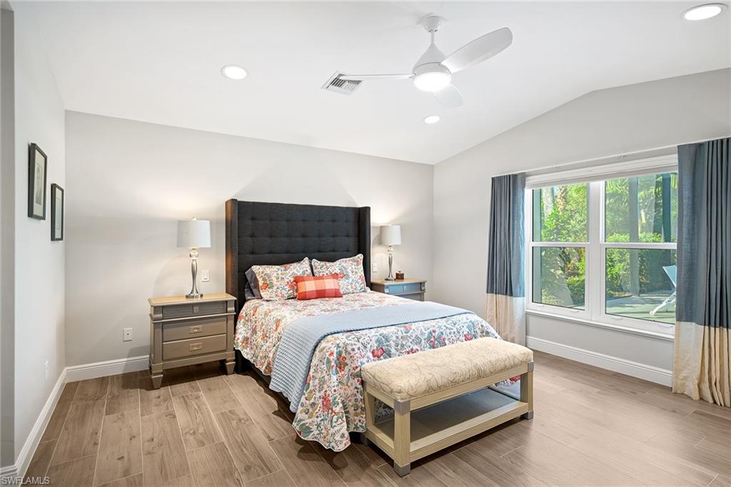 RIDGE LAKE - Residential