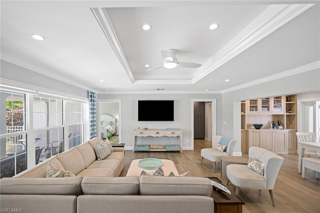 RIDGE LAKE - Residential