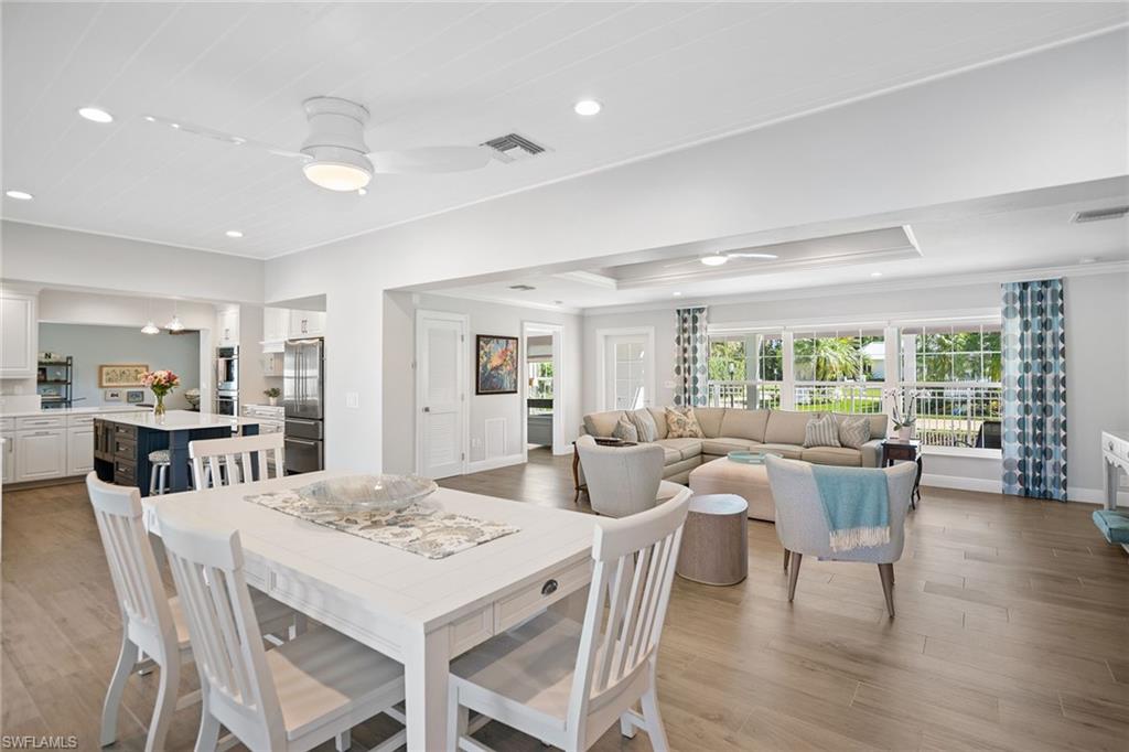 RIDGE LAKE - Residential