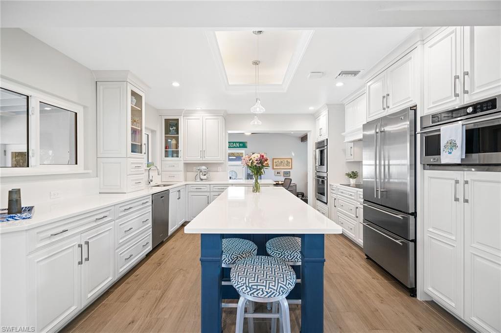 RIDGE LAKE - Residential