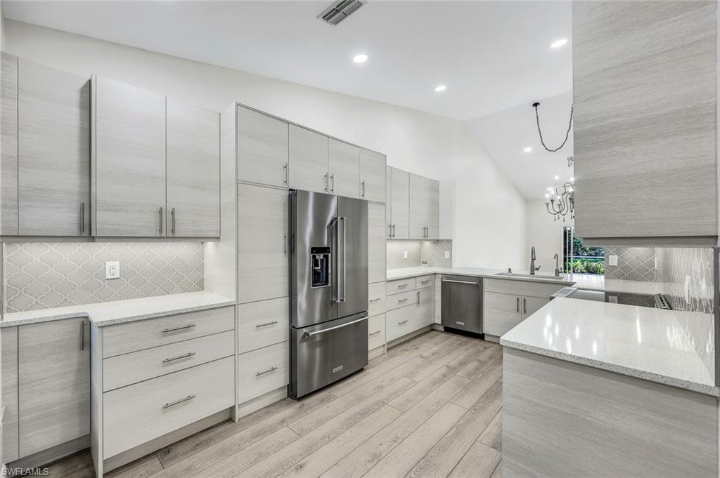 6208 Shadowood CIR 1904