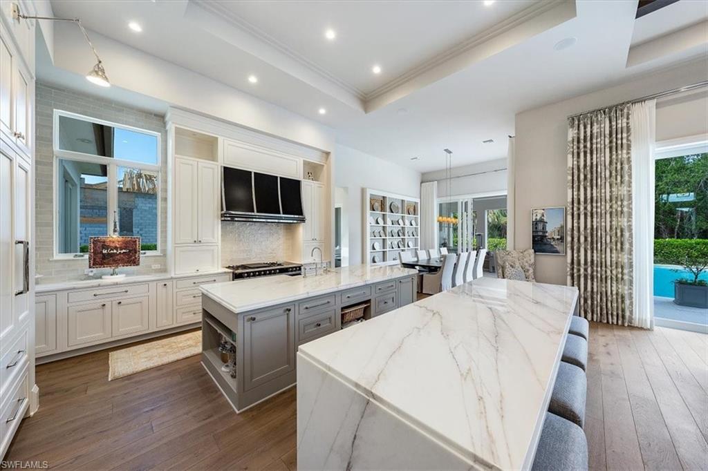 QUAIL WEST - Residential