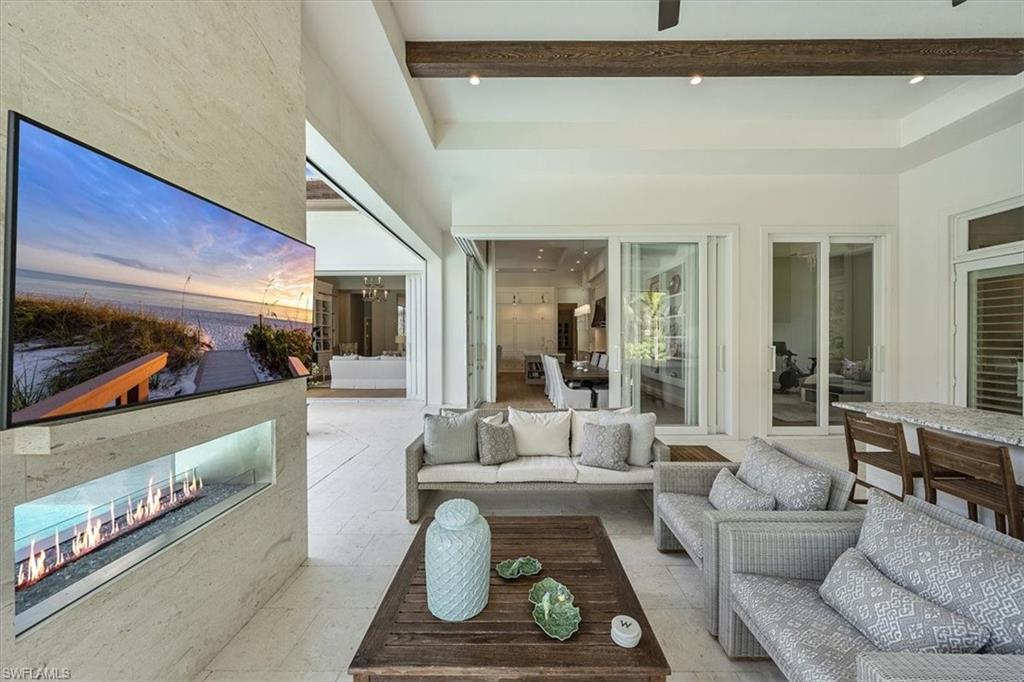 QUAIL WEST - Residential