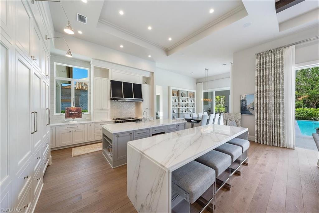 QUAIL WEST - Residential