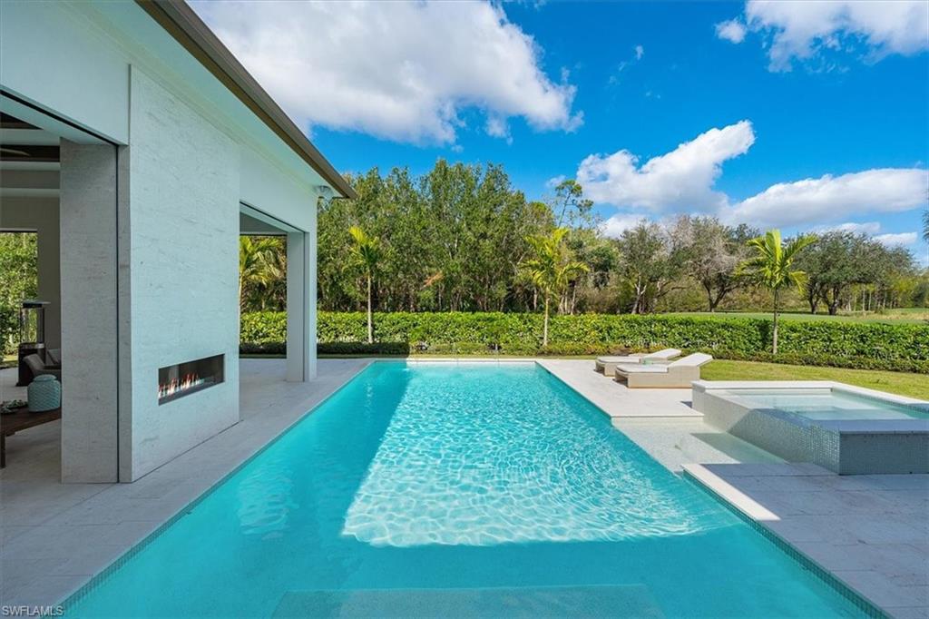 QUAIL WEST - Residential