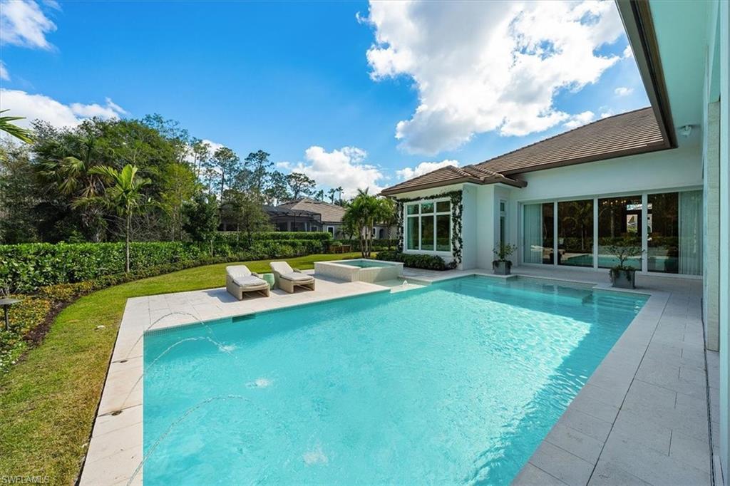 QUAIL WEST - Residential