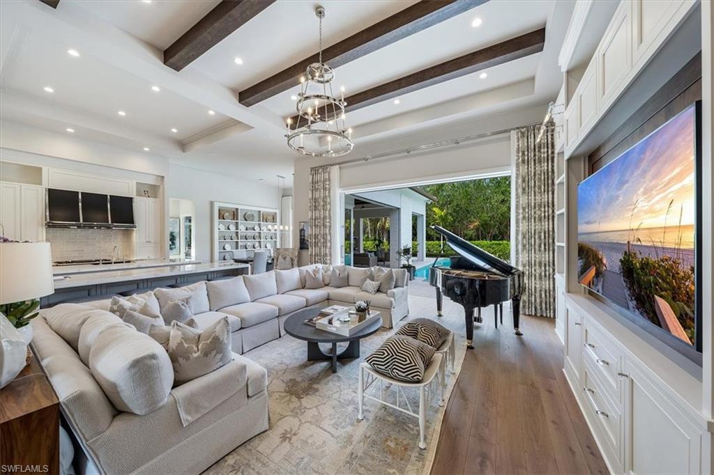 QUAIL WEST - Residential