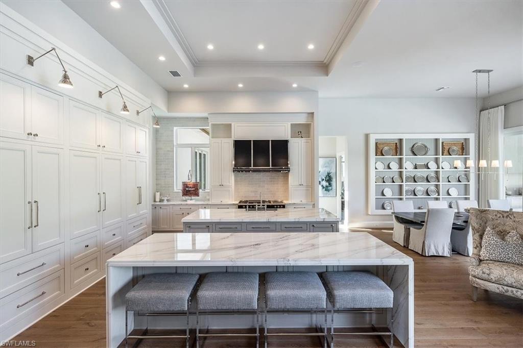 QUAIL WEST - Residential