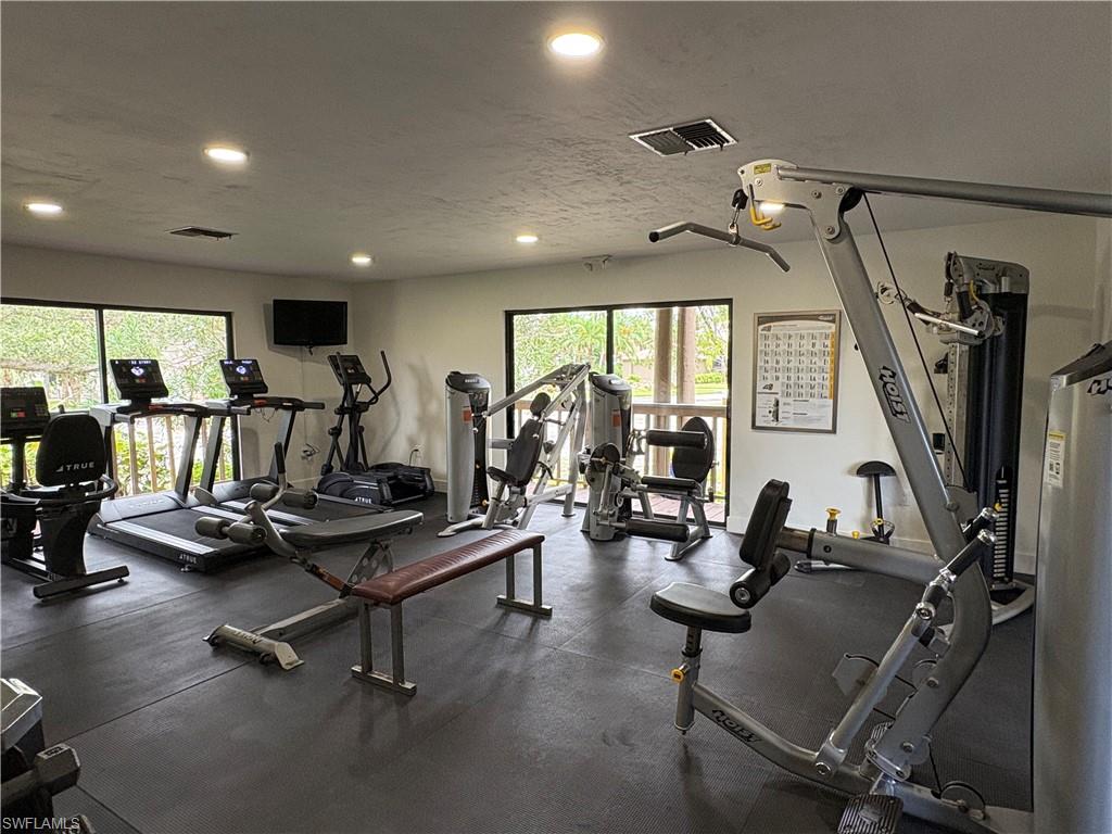 ISLAND PARK VILLAGE - Residential