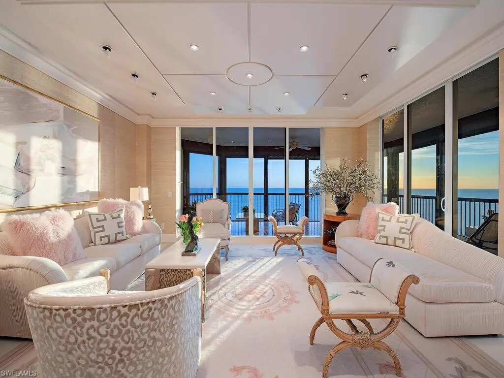 Naples, Florida 34108, United States, 3 Bedrooms Bedrooms, ,4 BathroomsBathrooms,Residential,Active,151927