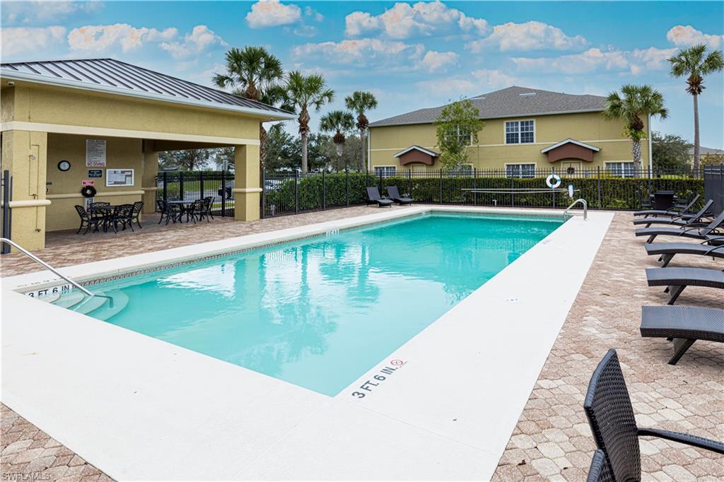 THE VISTAS - Residential