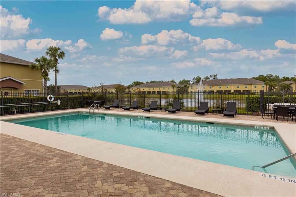 THE VISTAS - Residential