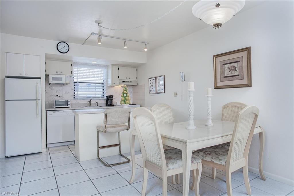 ANGLERS COVE - Residential