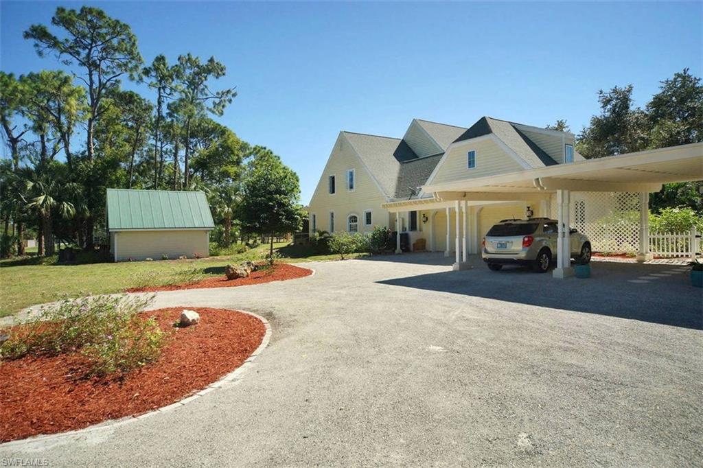 GOLDEN GATE ESTATES - Residential