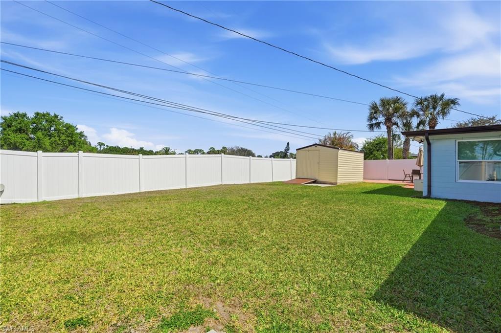 LEHIGH ACRES - Residential