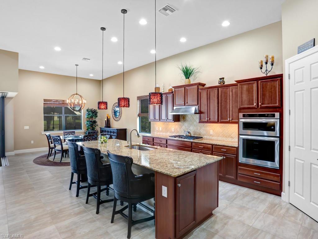 CAMDEN LAKES - Residential