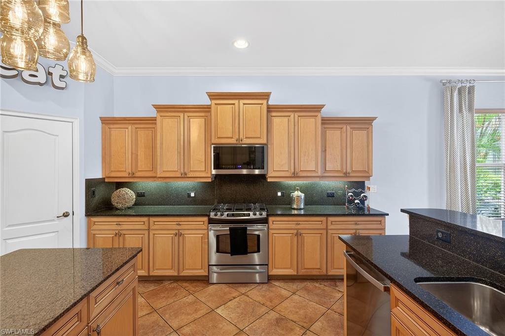 ROOKERY POINTE - Residential