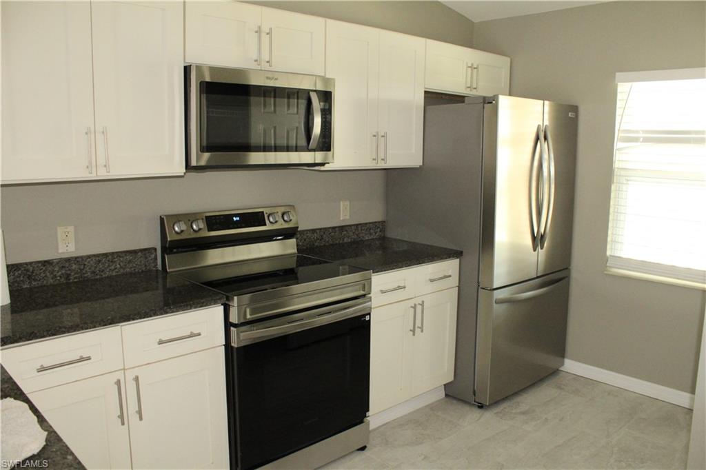 CAPE CORAL - Residential Lease