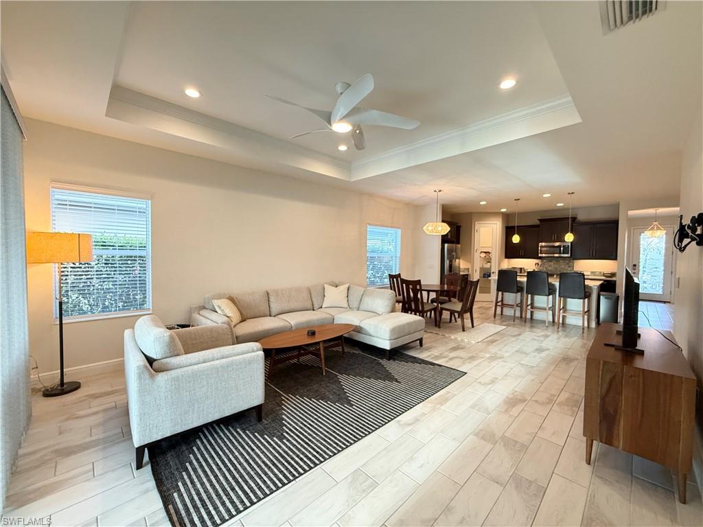 COCONUT COVE - Residential Lease