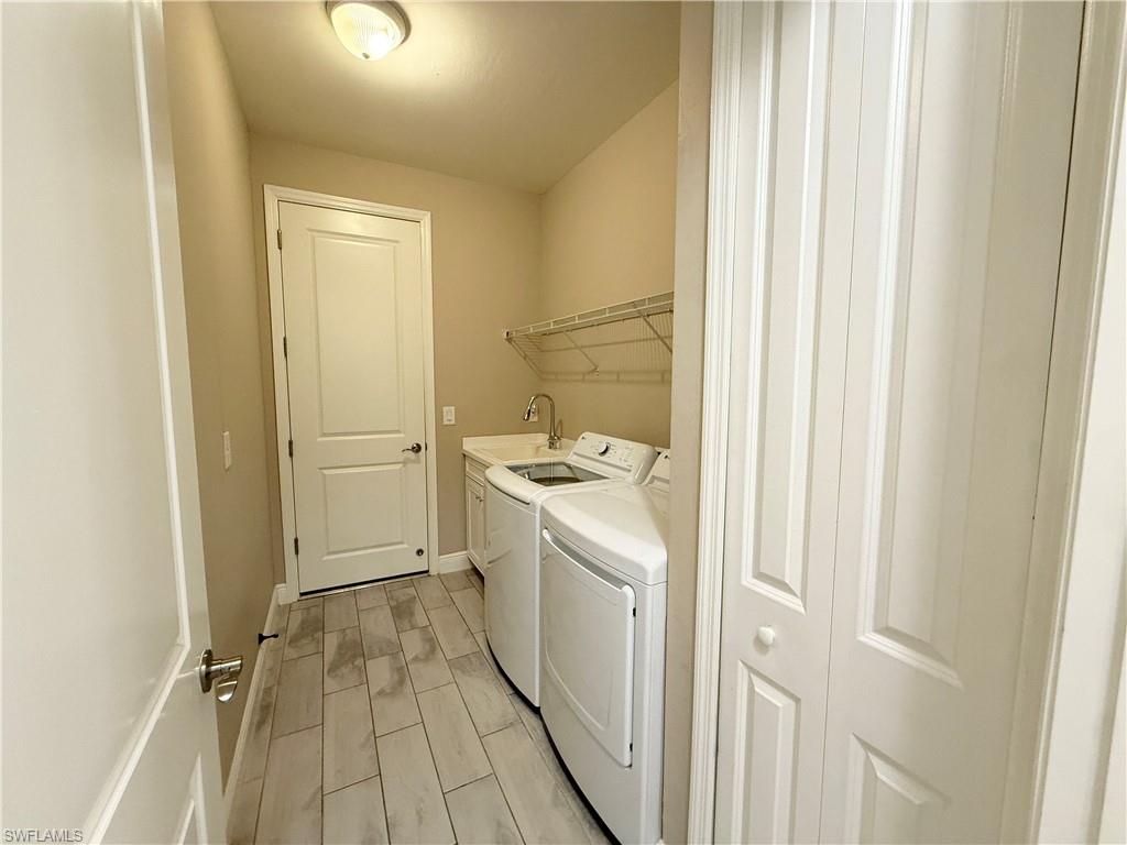 COCONUT COVE - Residential Lease