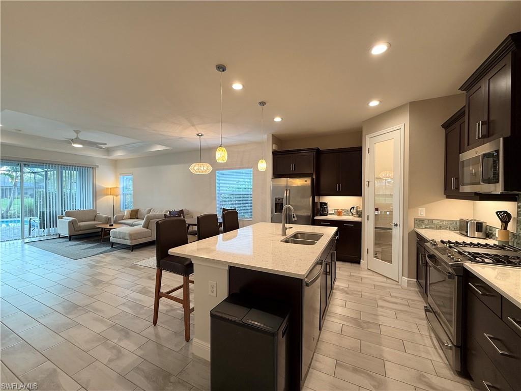 COCONUT COVE - Residential Lease