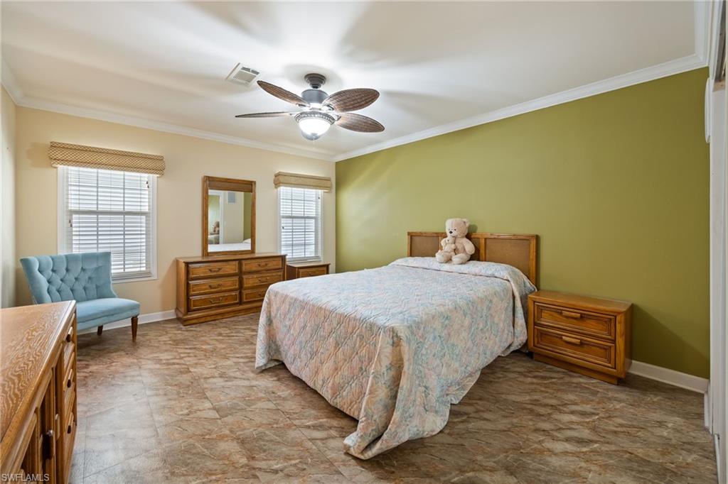 CRYSTAL LAKES - Residential