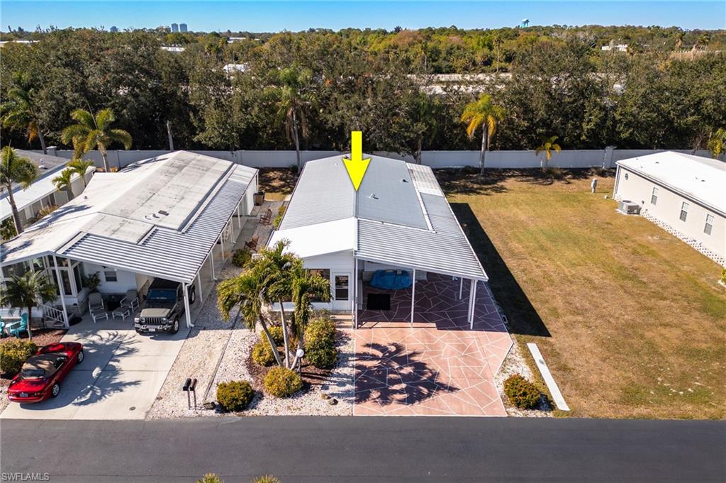 CRYSTAL LAKES - Residential