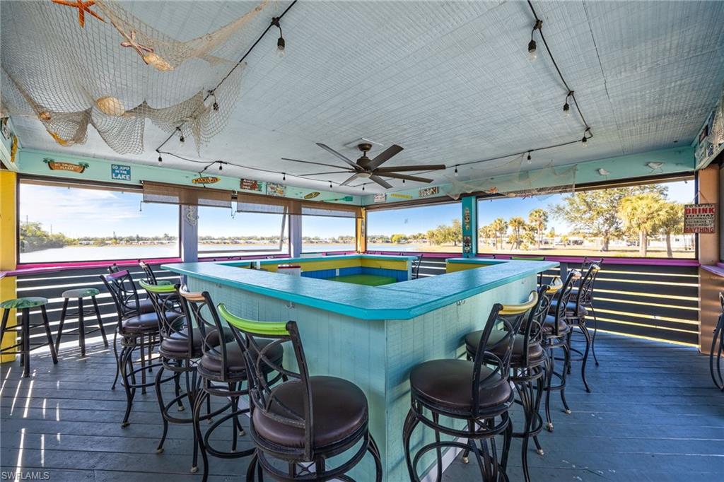 CRYSTAL LAKES - Residential