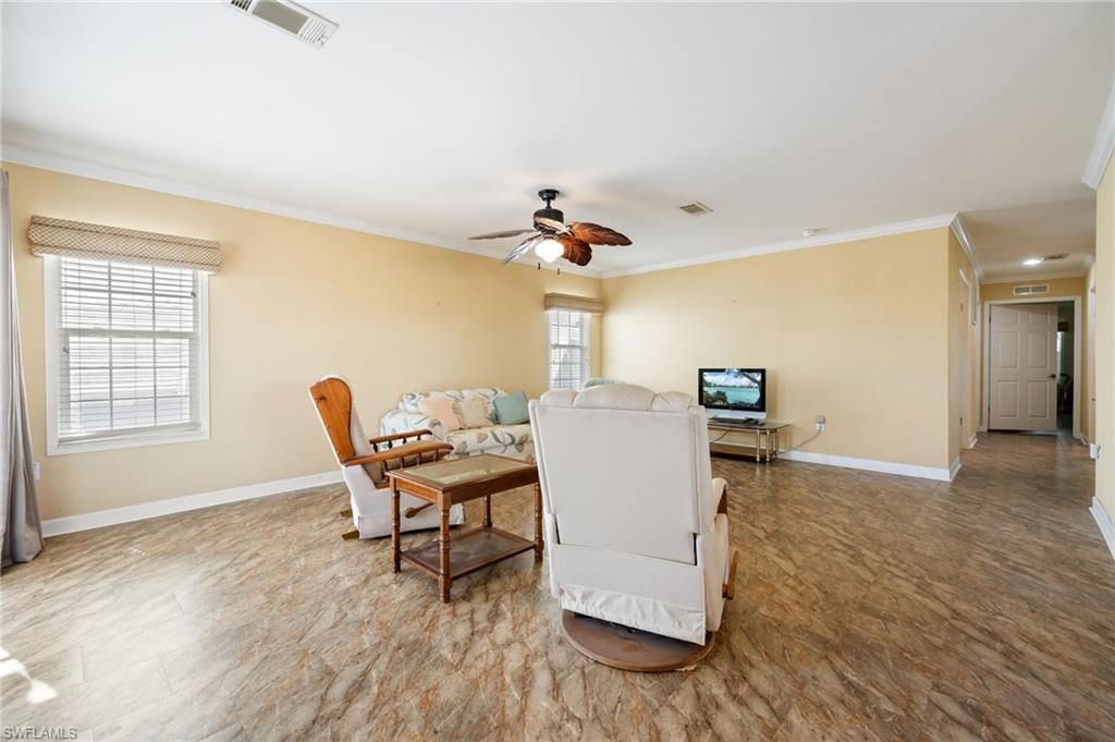 CRYSTAL LAKES - Residential