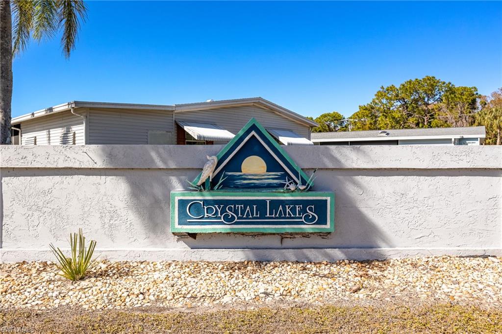 CRYSTAL LAKES - Residential