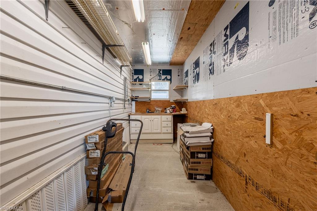 CRYSTAL LAKES - Residential